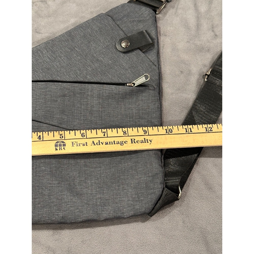 Wander+ Anti-Theft Sling Bag Heather Gray Slim Travel Crossbody Shoulder Bag NWT - Picture 4 of 5